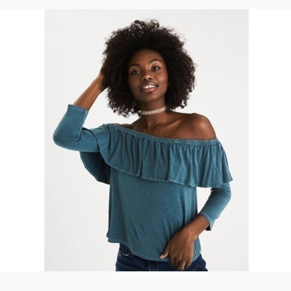 AEO | off the Shoulder ruffle top Small